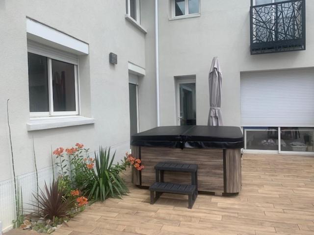 Bords De Sarthe Bed & Breakfast Le Mans Exterior photo
