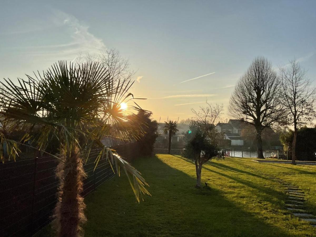 Bords De Sarthe Bed & Breakfast Le Mans Exterior photo